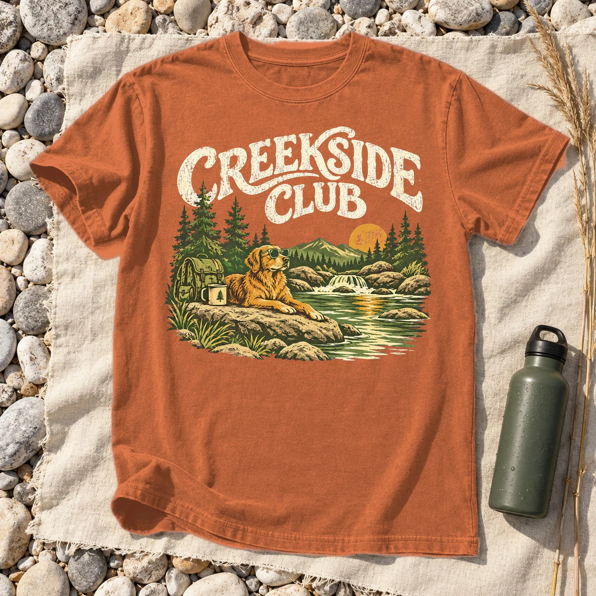 Creekside Club Golden Retriever Graphic Tee on Yam Premium Tee